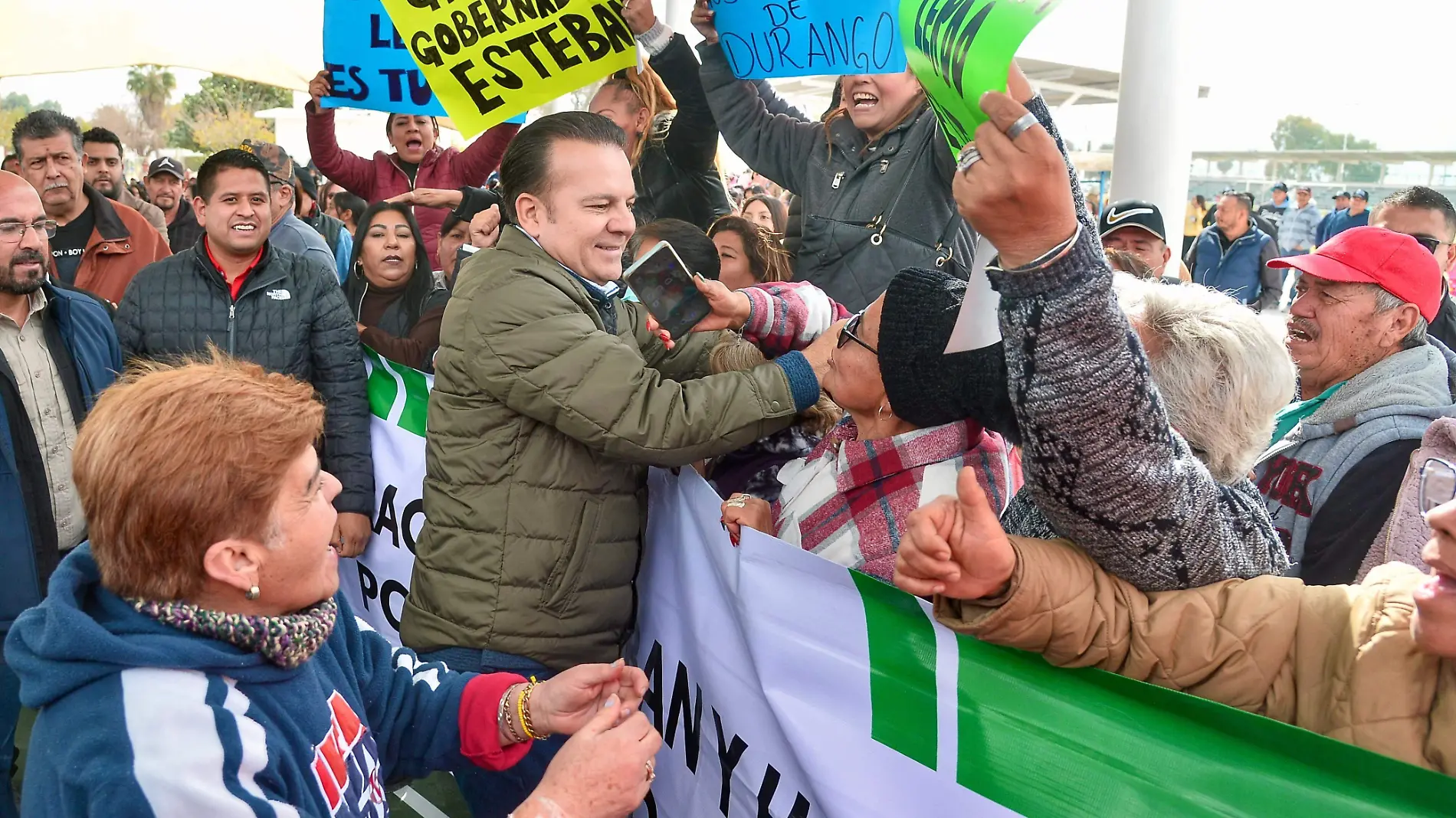 Transforman Esteban y Homero un espacio emblemático para el impulso del deporte y la salud_ inauguran el Polideportivo Lerdo 2024 (3)